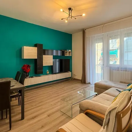 Apartment Vivi Ferrara
